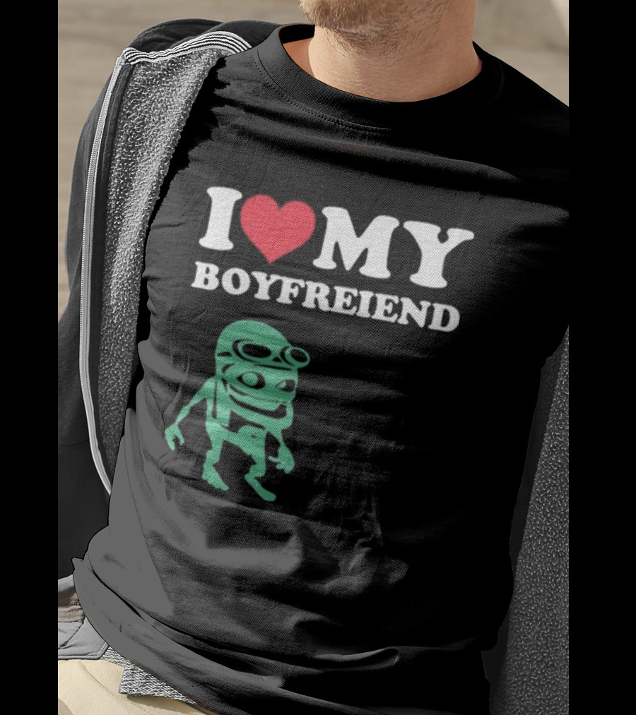 I Love My Boyfriend Crazy Frog Joey Valence T-Shirt