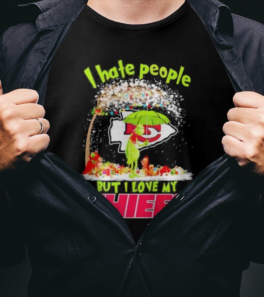 I Hate People But I Love My Chiefs Grinch And Max Kansas City Chiefs Christmas T-Shirt