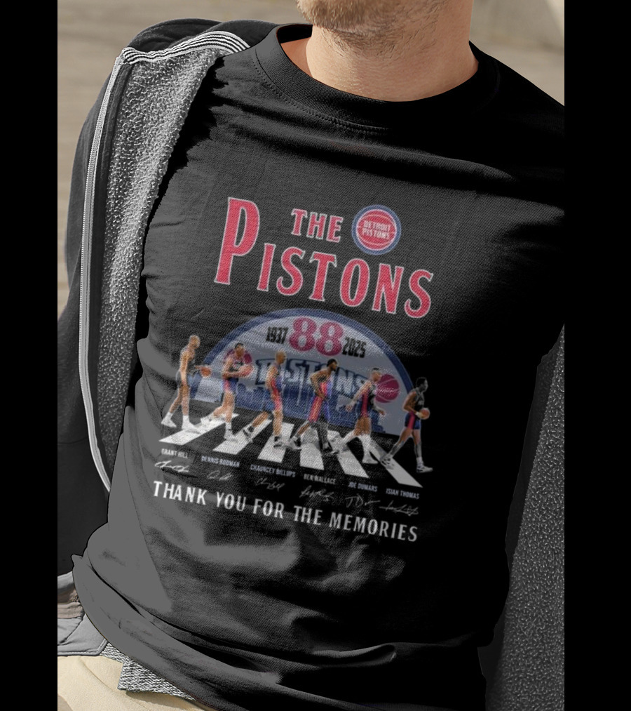 The Pistons 88 1937-2025 Thank You For The Memories Walking Signatures Grant Hill Dennis Rodman Chauncey Billups Ben Wallace Joe Dumars Isiah Thomas T-Shirt