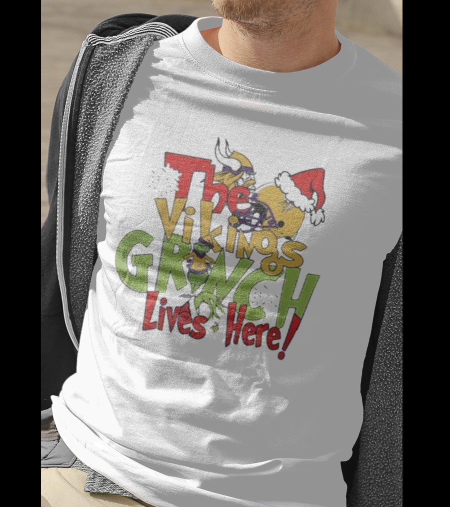 The Minnesota Vikings Grinch Lives Here Holiday T-Shirt