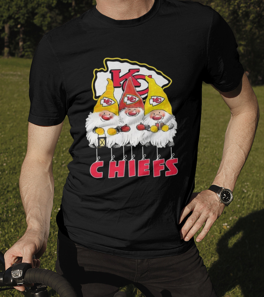 Kansas City Chiefs Gnomes Christmas Chiefs T-Shirt