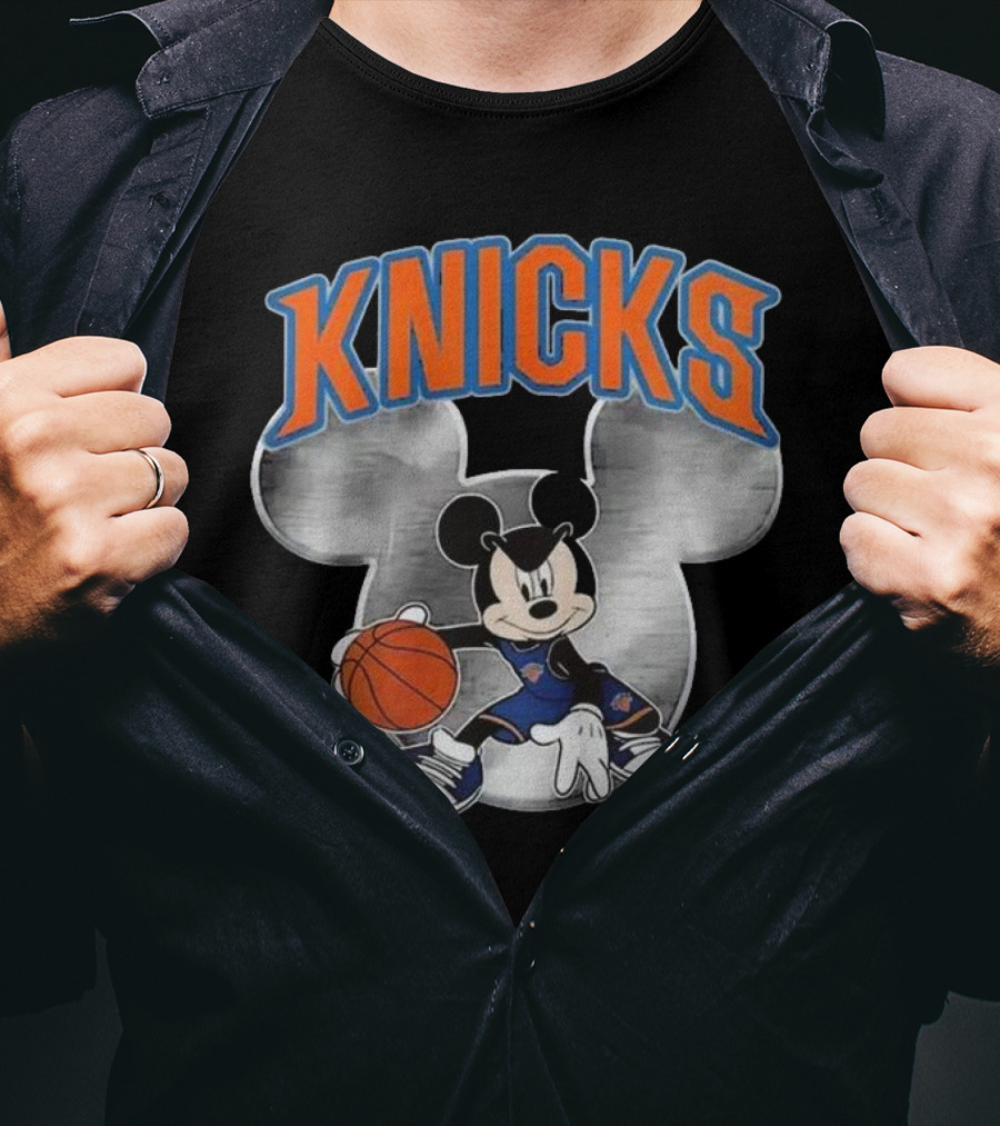 Knicks Mickey Mouse Basketball Christmas T-Shirt