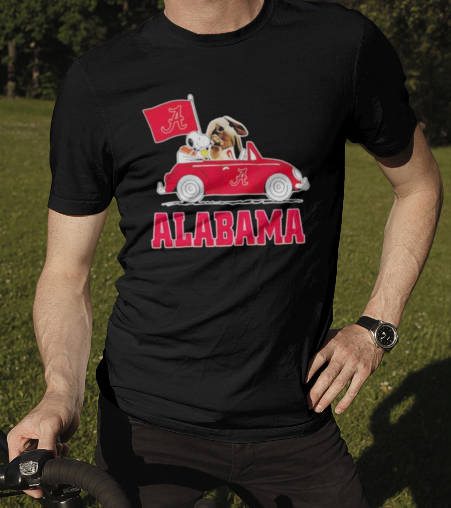 Snoopy And Big Al Driving Red Car With Alabama Flag Crimson Tide T-Shirt