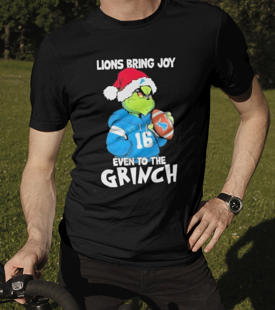 Detroit Lions Bring Joy Even To The Grinch Christmas Santa Football T-Shirt