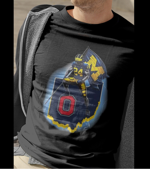 Michigan Plant The Flag Mich-again Hail To The Victors 4 In A Row Bichigan Maps T-Shirt