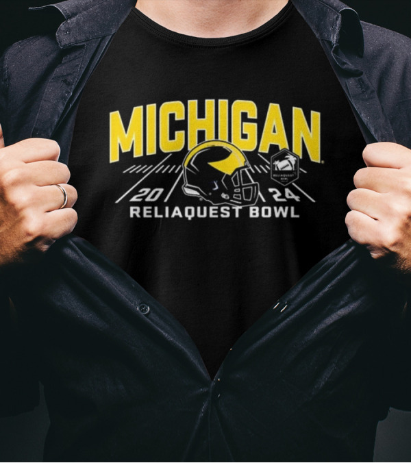Michigan Wolverines 2024 ReliaQuest Bowl Helmet T-Shirt