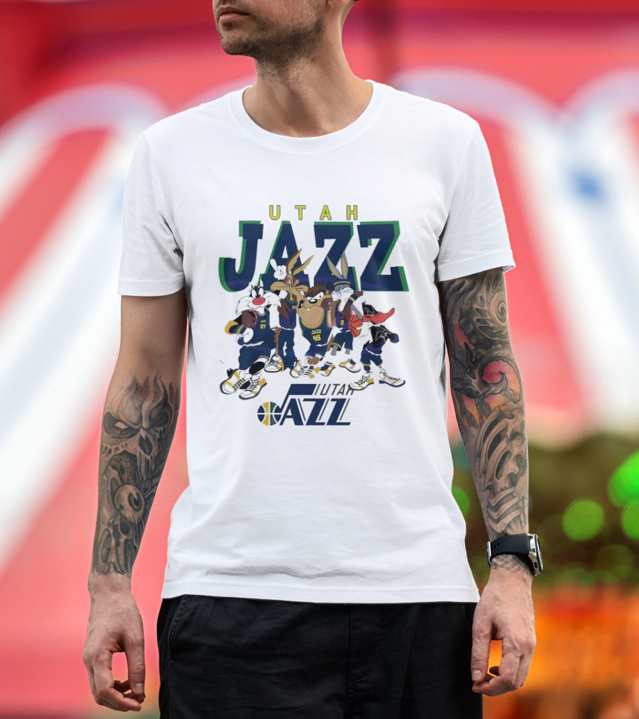 Utah Jazz Looney Tunes Cartoon Characters Featuring Bugs Bunny Daffy Duck Sylvester Tweety Taz T-Shirt