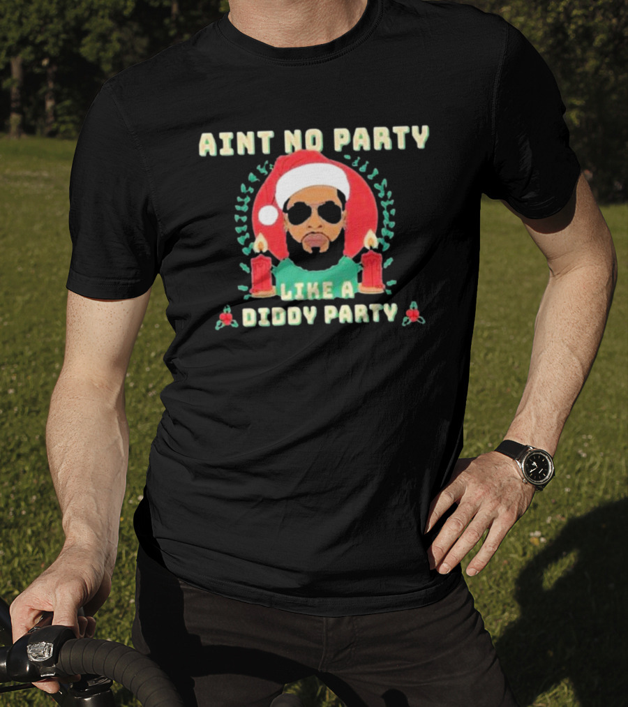 Aint No Party Like A Diddy Party Christmas Santa Icon Candles T-Shirt