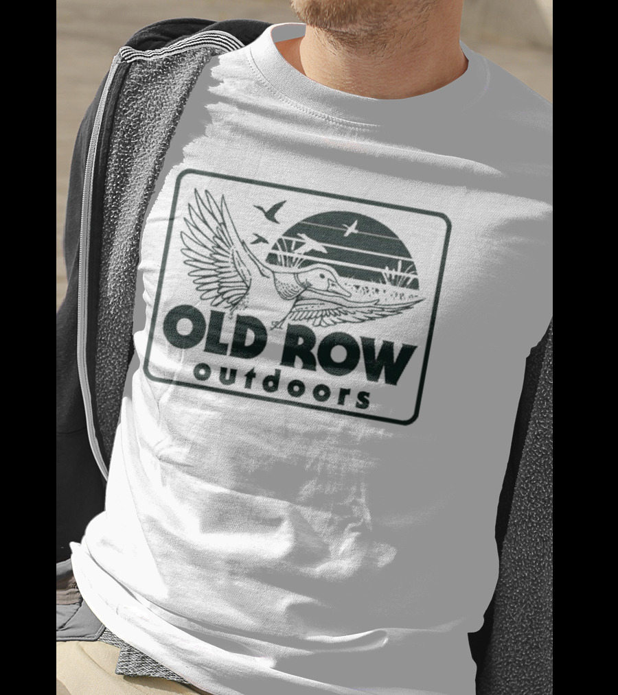 Old Row Outdoors Flying Duck Badge With Birds And Sunset T-Shirt