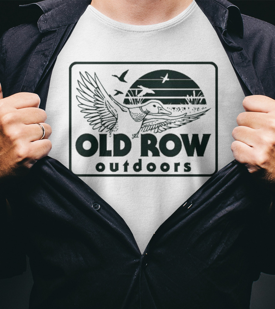 Old Row Outdoors Flying Duck Badge With Birds And Sunset T-Shirt