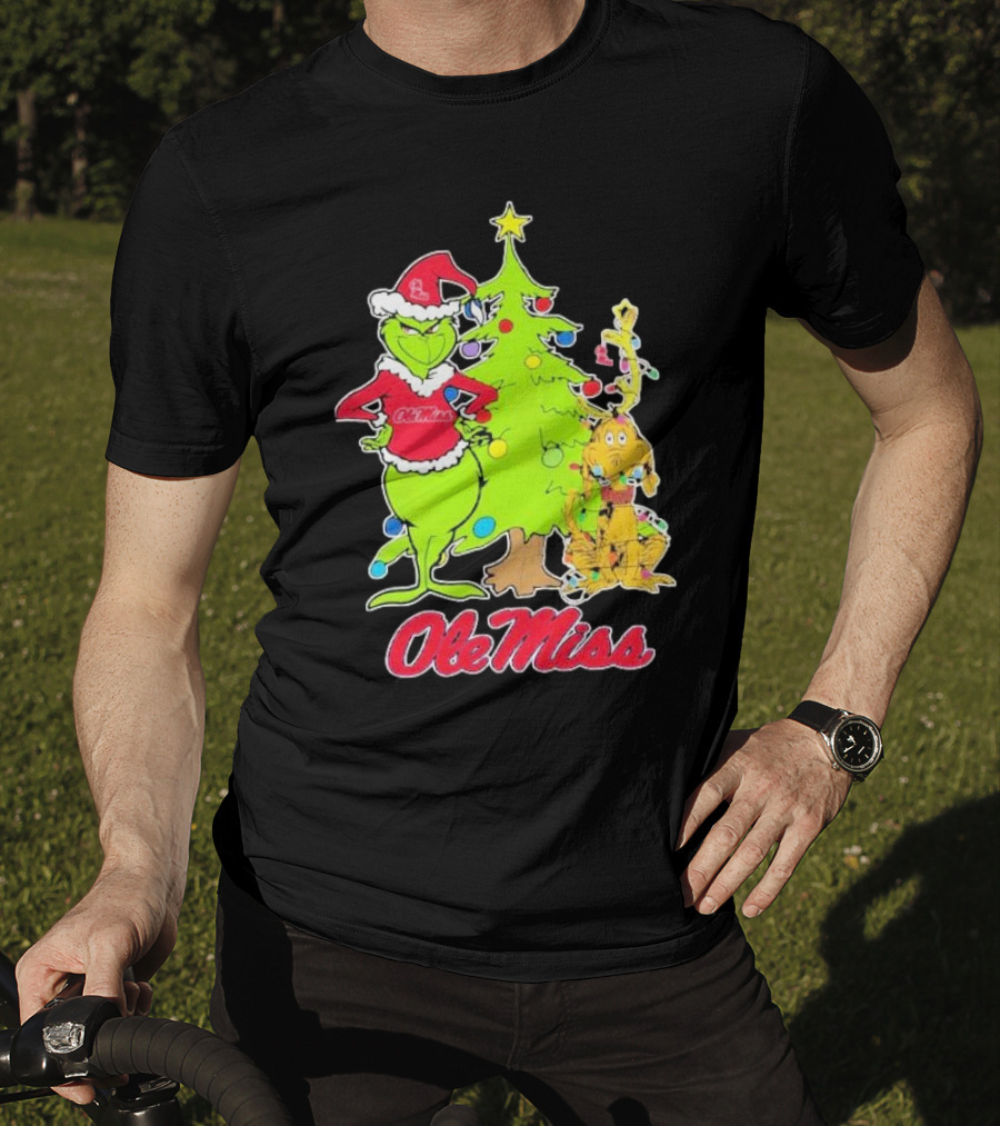 Ole Miss Rebels Grinch And Max Dog Christmas Tree T-Shirt