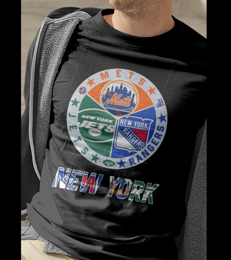 New York Mets Rangers Jets Circle Logo Skyline Baseball Football Hockey Teams T-Shirt