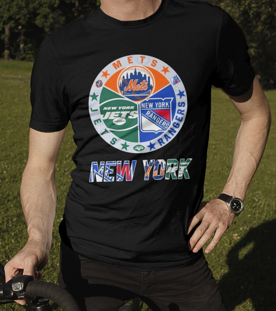 New York Mets Rangers Jets Circle Logo Skyline Baseball Football Hockey Teams T-Shirt