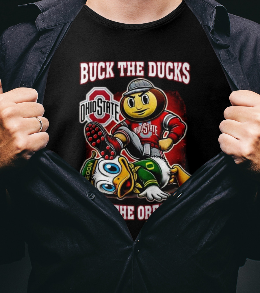 Ohio State Buckeyes Buck The Ducks Beat The Oregons 2025 Mascot Showdown T-Shirt
