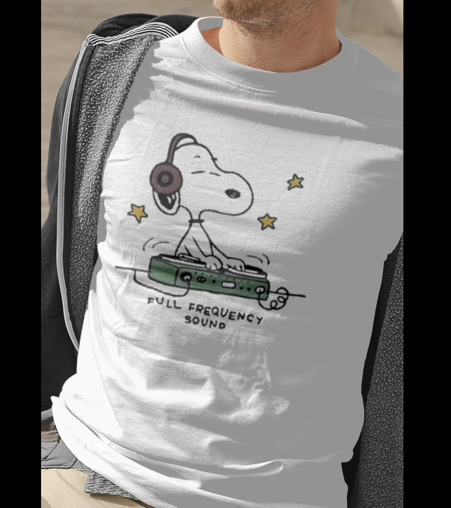 Snoopy DJ With Headphones Full Frequency Sound Stars T-Shirt