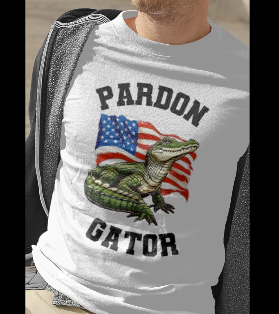 Pardon Gator American Flag Constitutional Gator T-Shirt