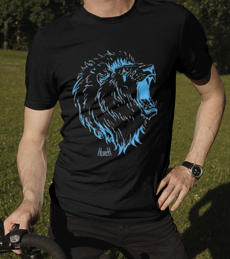 House Of Hutch Bold Lion Gritty T-Shirt