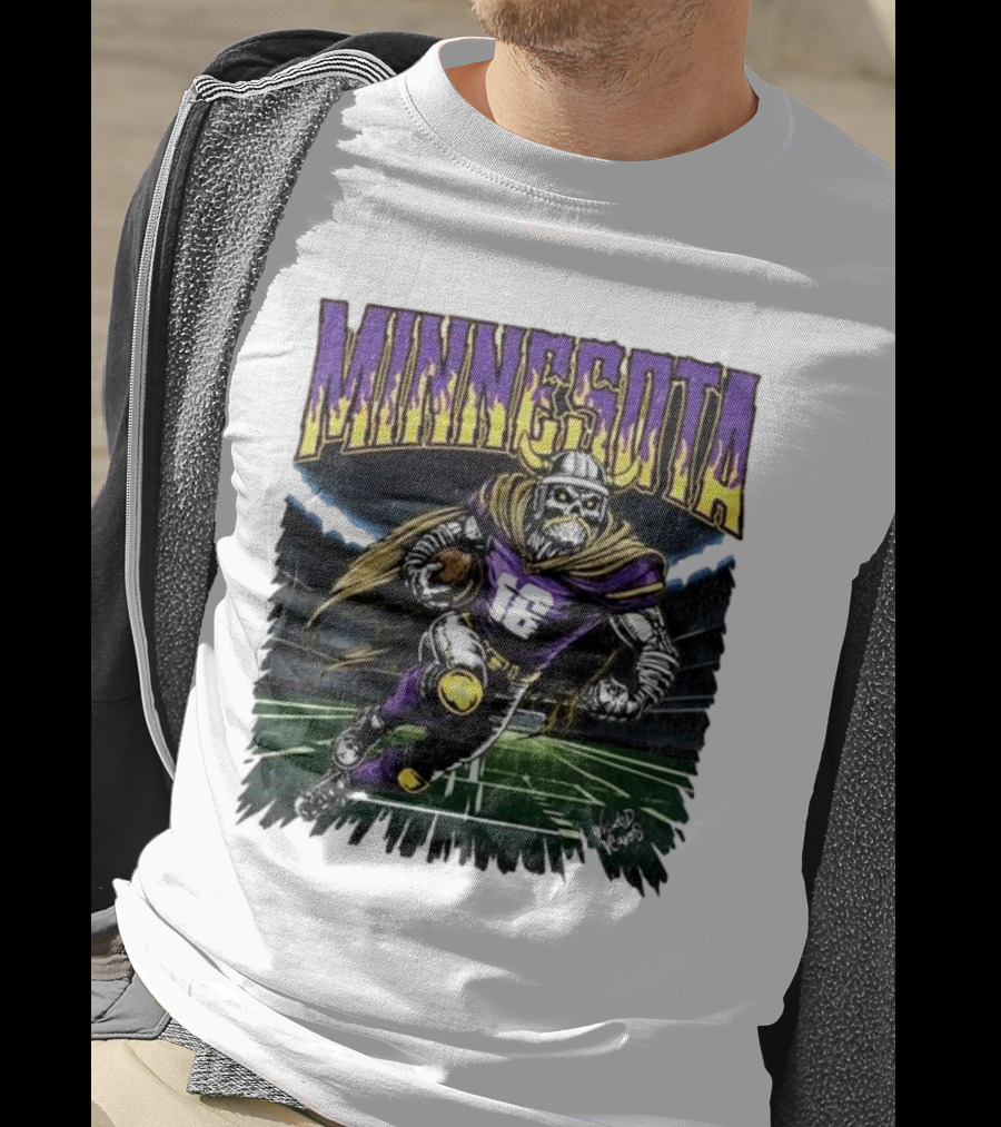 Minnesota Vikings Skeleton Player Football Run T-Shirt