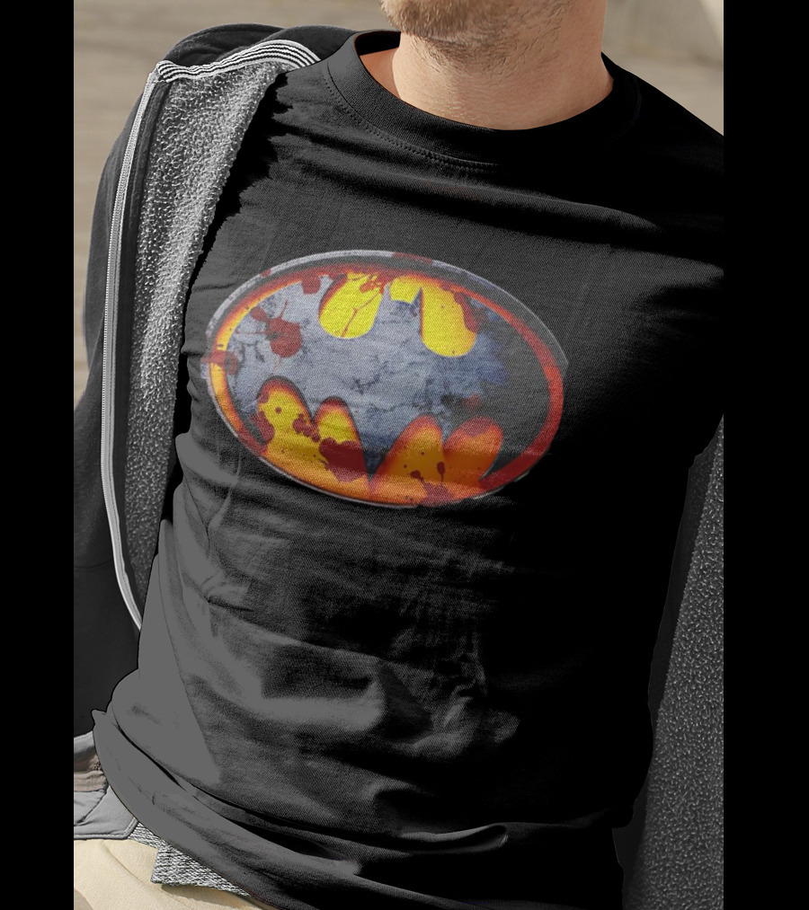 Batman Symbol With Grunge And Blood Splatter Effects T-Shirt