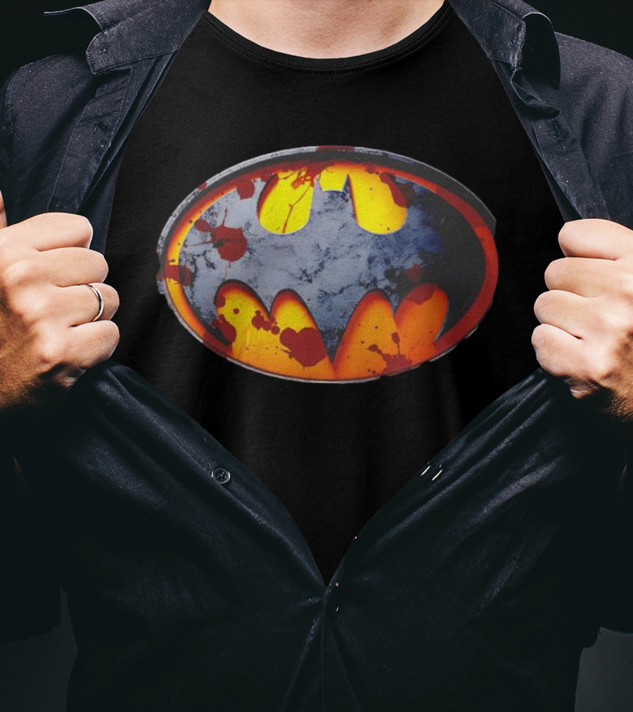 Batman Symbol With Grunge And Blood Splatter Effects T-Shirt