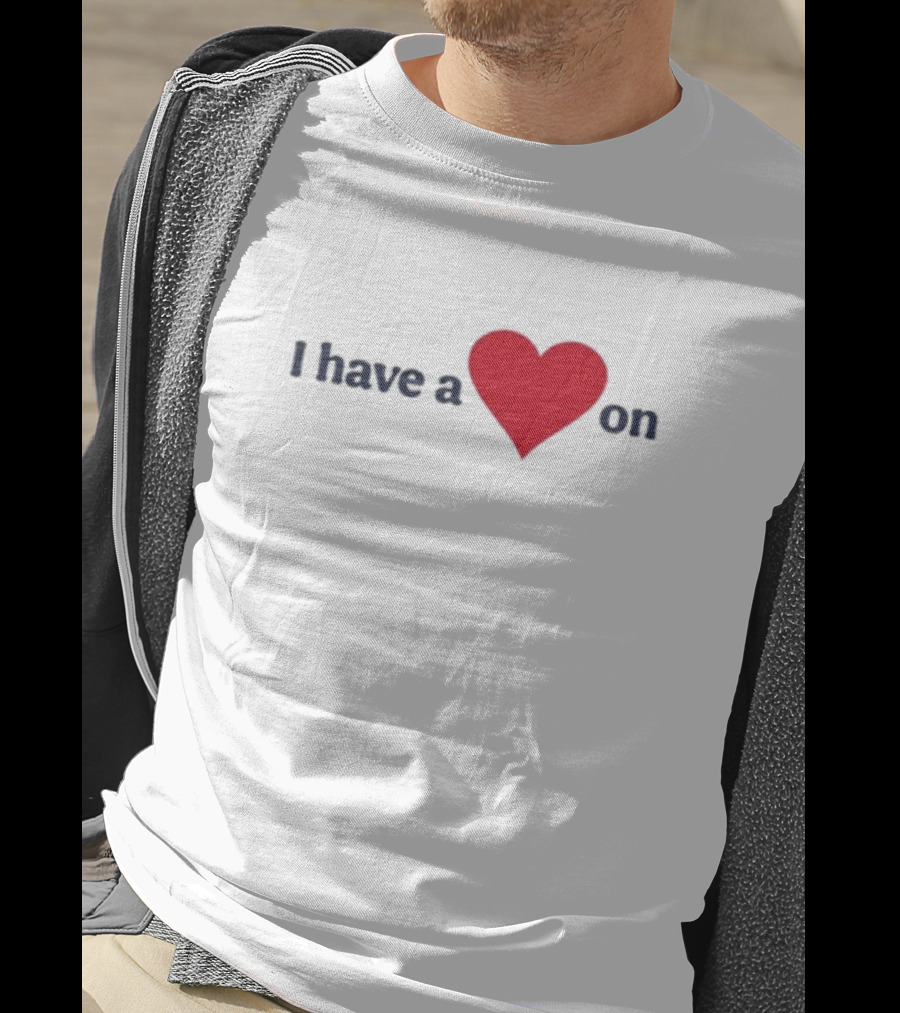 Familyfriendlyog I Have A Heart On Red Heart Design T-Shirt