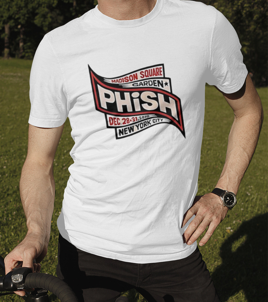 Madison Square Garden Phish December 28 T-Shirt