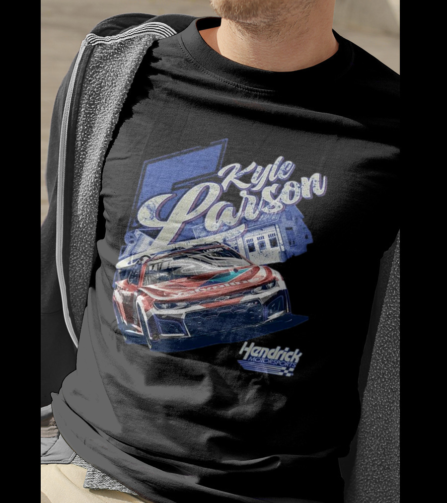Kyle Larson Hendrick Motorsports Valvoline Racing Car T-Shirt