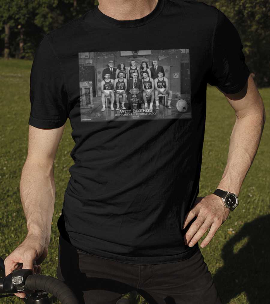 Avett Brothers Rupp Arena Lexington KY April 25 2025 Basketball Team Photo T-Shirt