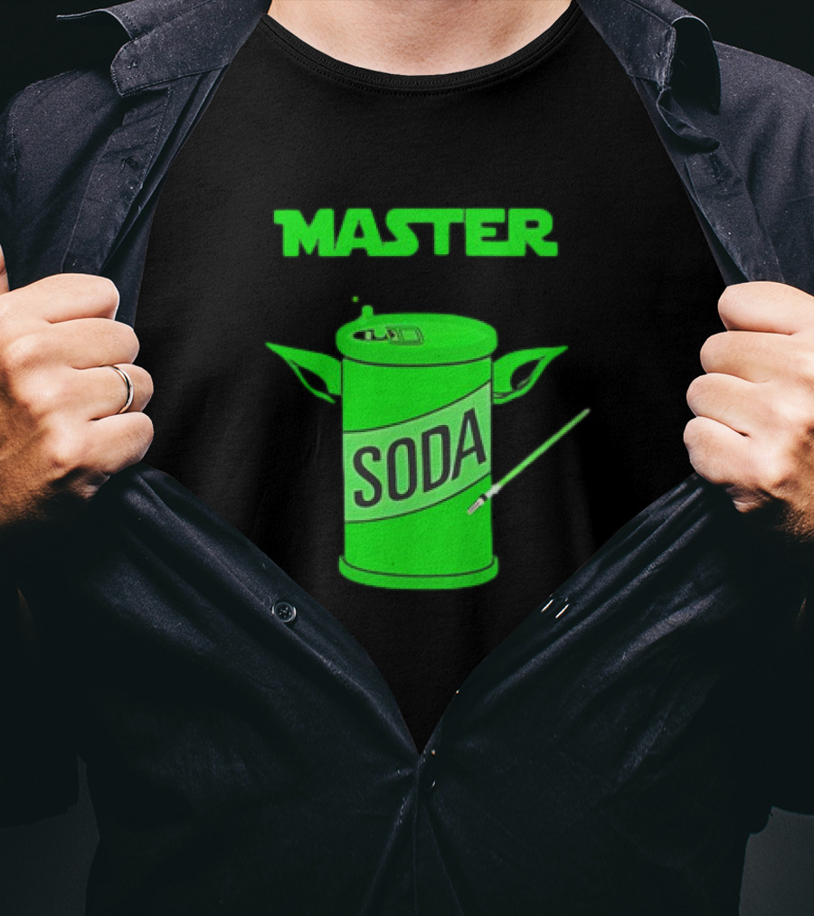 Master Soda Lightsaber Yoda Can T-Shirt