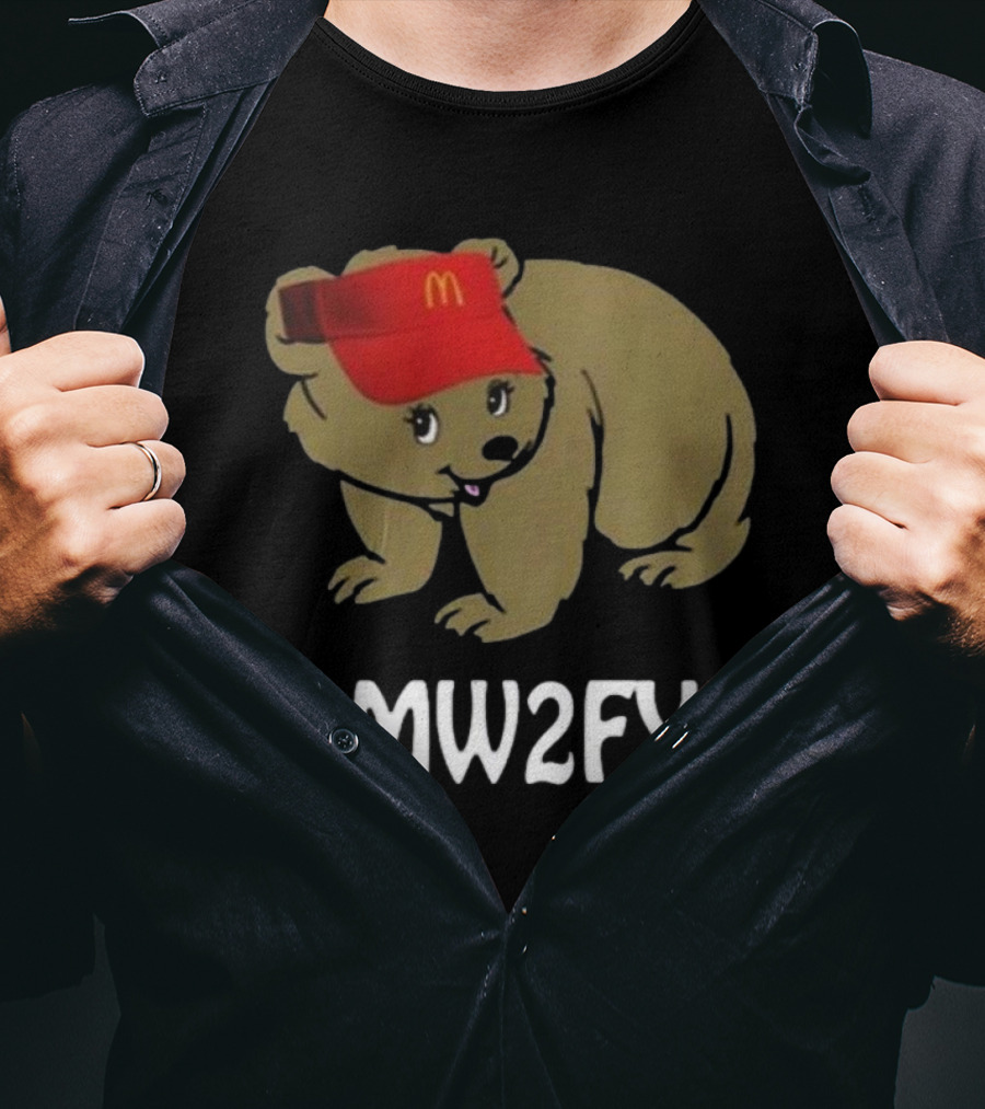 OMW2FYB Bear With Red Cap T-Shirt