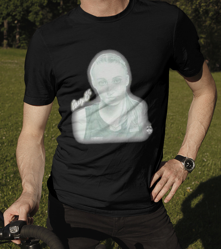 Paige Bueckers UConn Huskies Signature Pencil Drawing With USA Flag T-Shirt