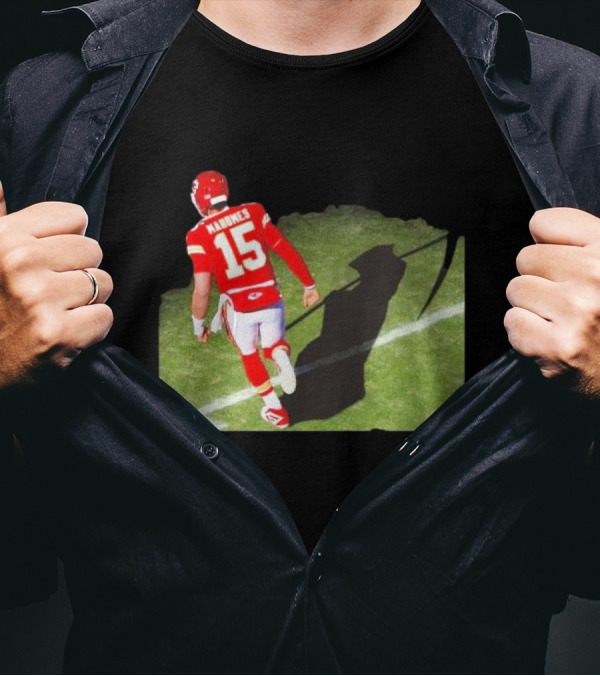 Patrick Mahomes 15 With Grim Reaper Shadow Football Field T-Shirt