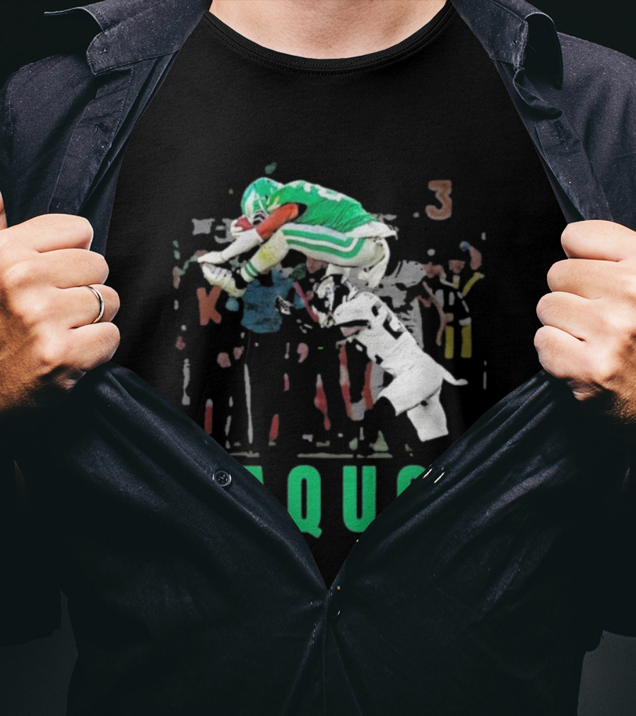 Saquon Reverse Hurdle Eagles Football Action T-Shirt