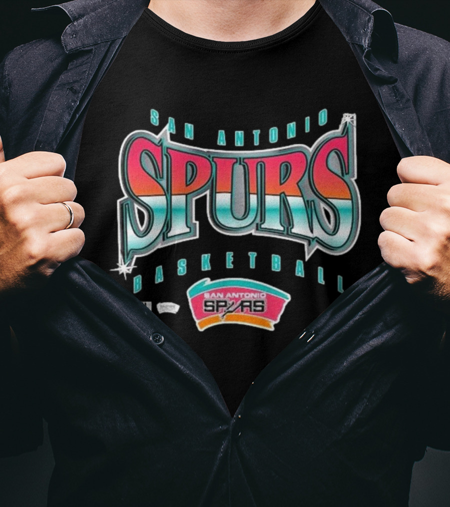 San Antonio Spurs Basketball Retro Logo Vintage Style T-Shirt