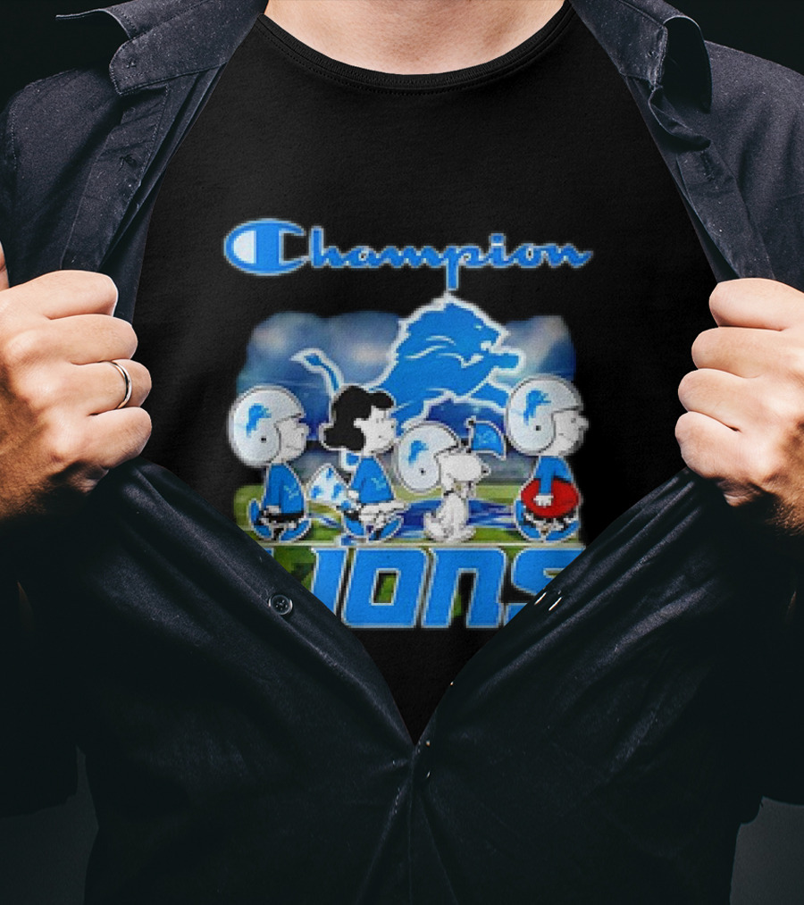 Champion Lions Snoopy Charlie Brown And Friends Detroit T-Shirt