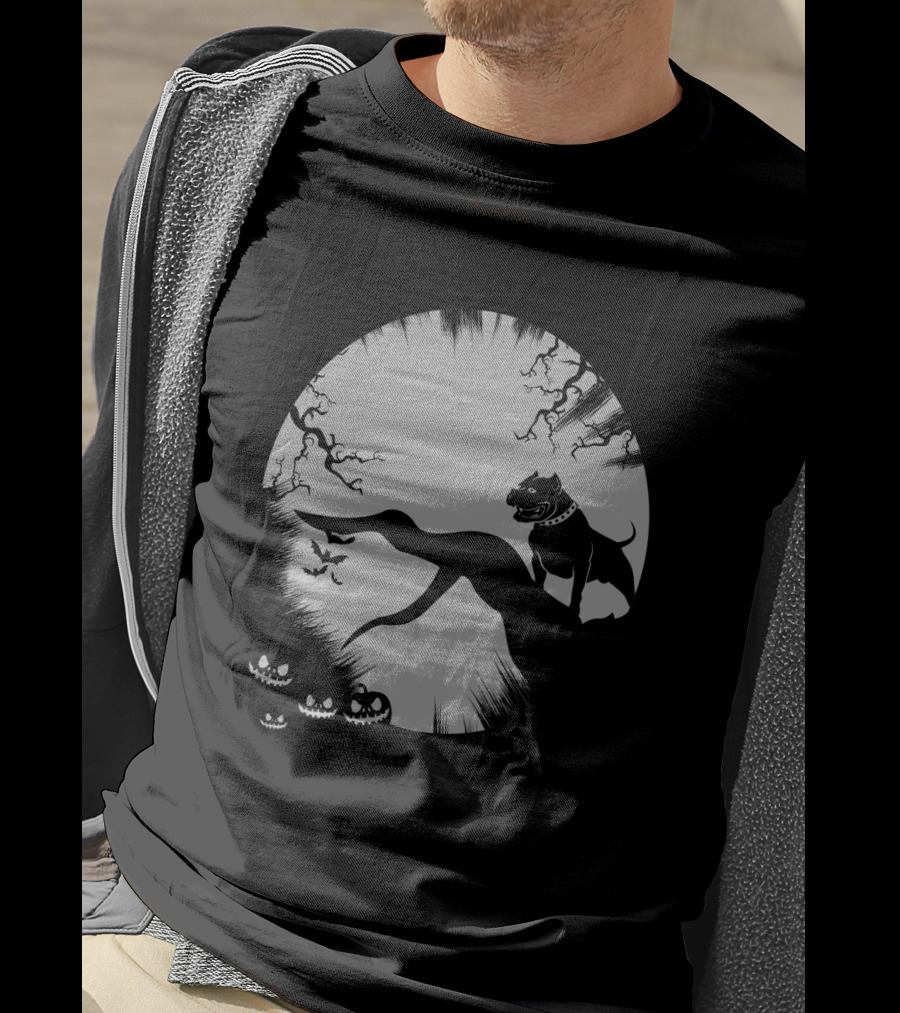 Pitbull Halloween Moon With Jack O'Lanterns And Bats T-Shirt