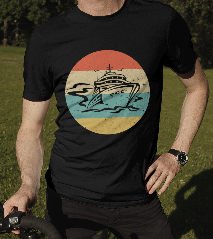 Retro Cruise Ship Vintage Ocean Adventure T-Shirt