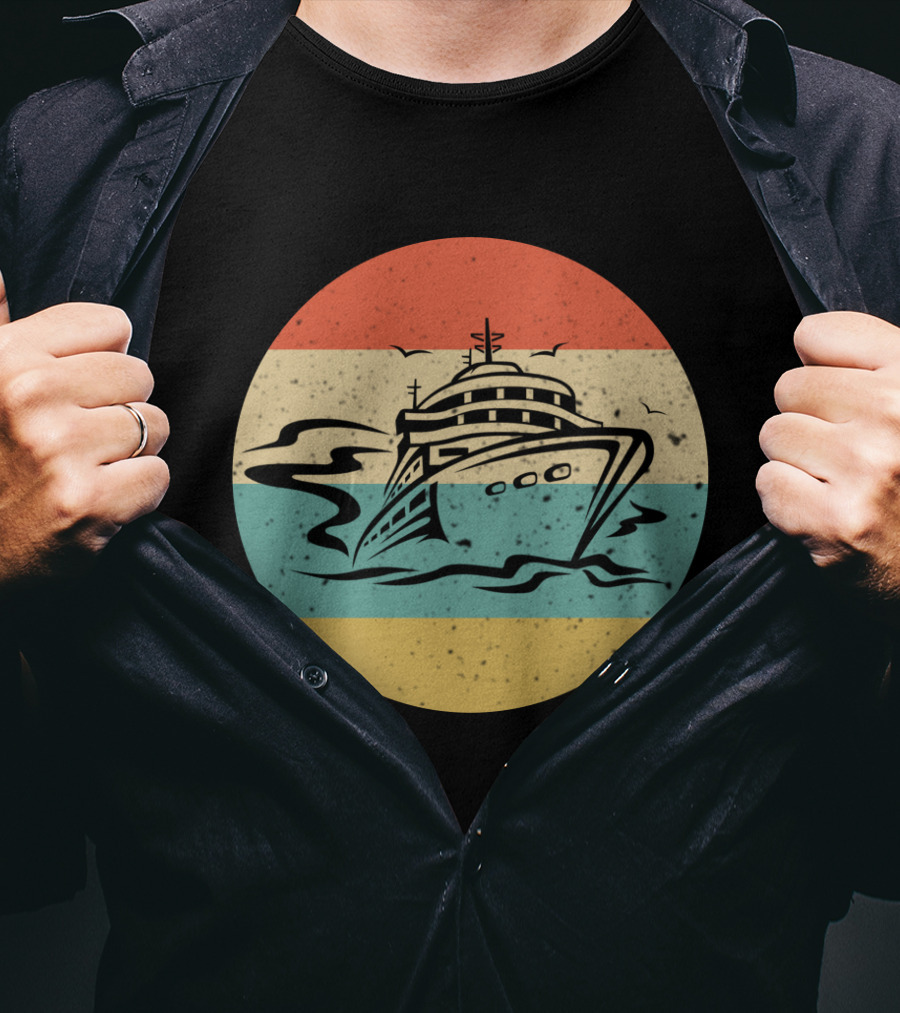 Retro Cruise Ship Vintage Ocean Adventure T-Shirt