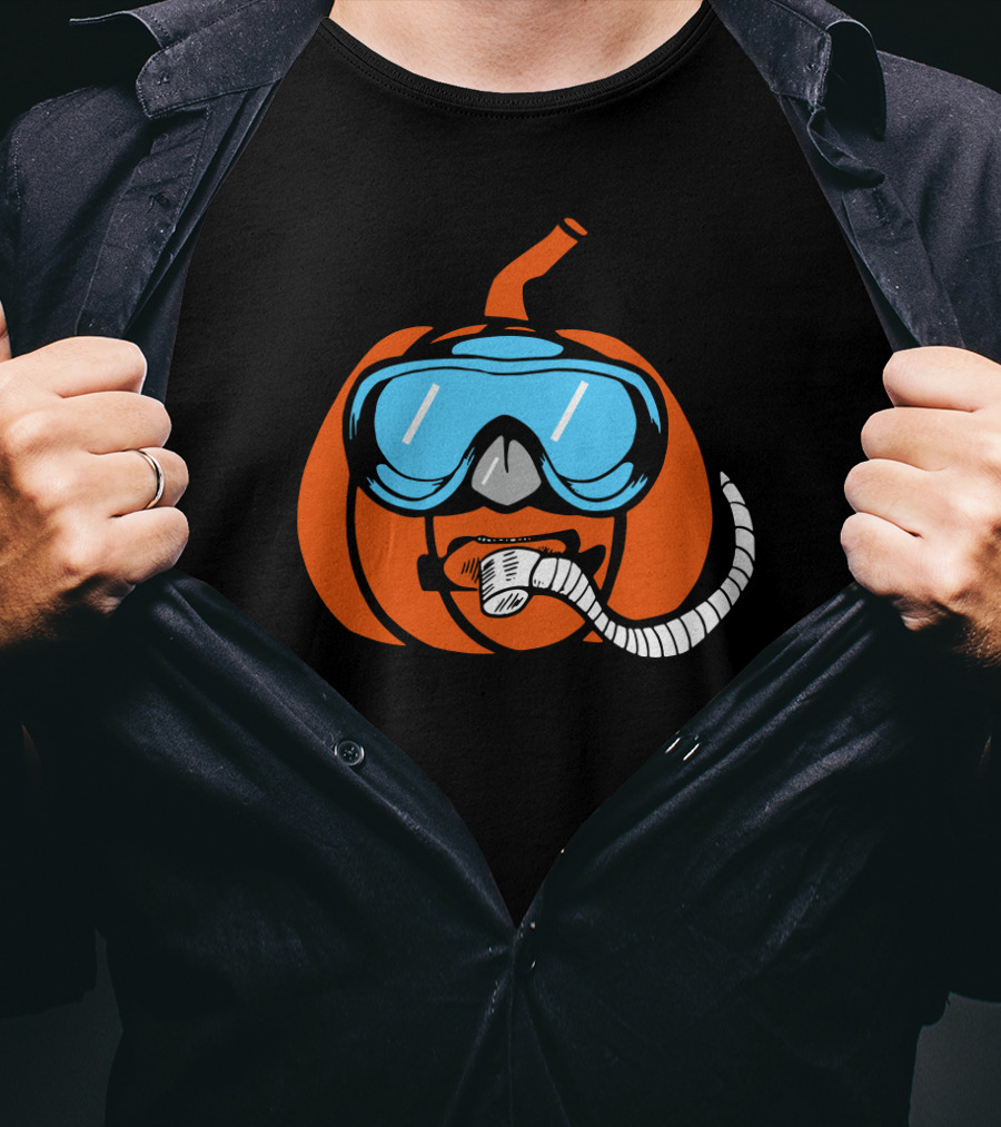 Scuba Pumpkin Halloween Snorkeling Mask T-Shirt