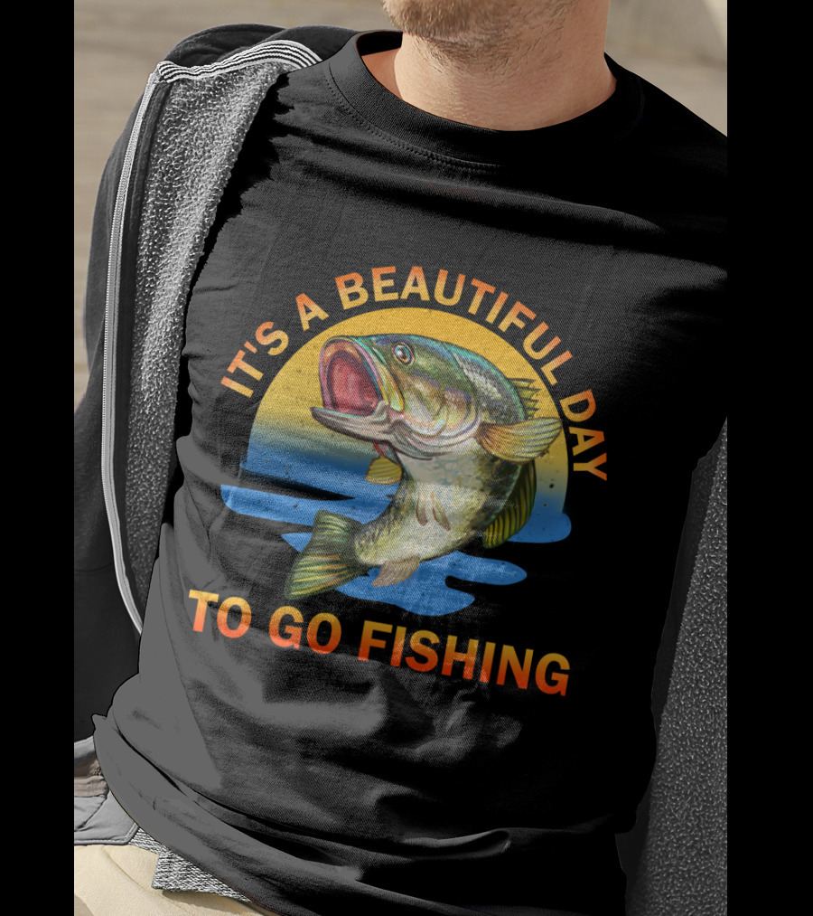 IT'S A BEAUTIFUL DAY TO GO FISHING Fish Jumping Sunset Scene T-Shirt