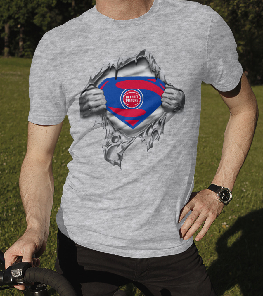 Detroit Pistons Superman Logo Tear Open T-Shirt