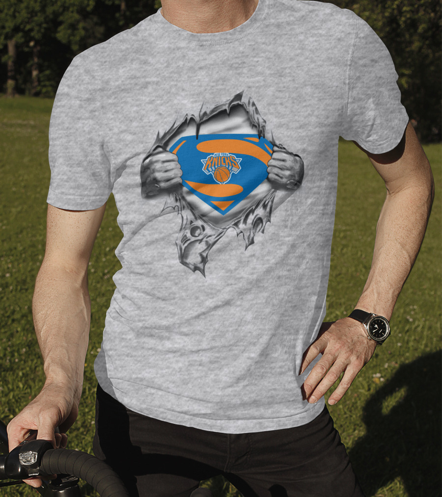 New York Knicks Superman Logo Basketball Fan T-Shirt