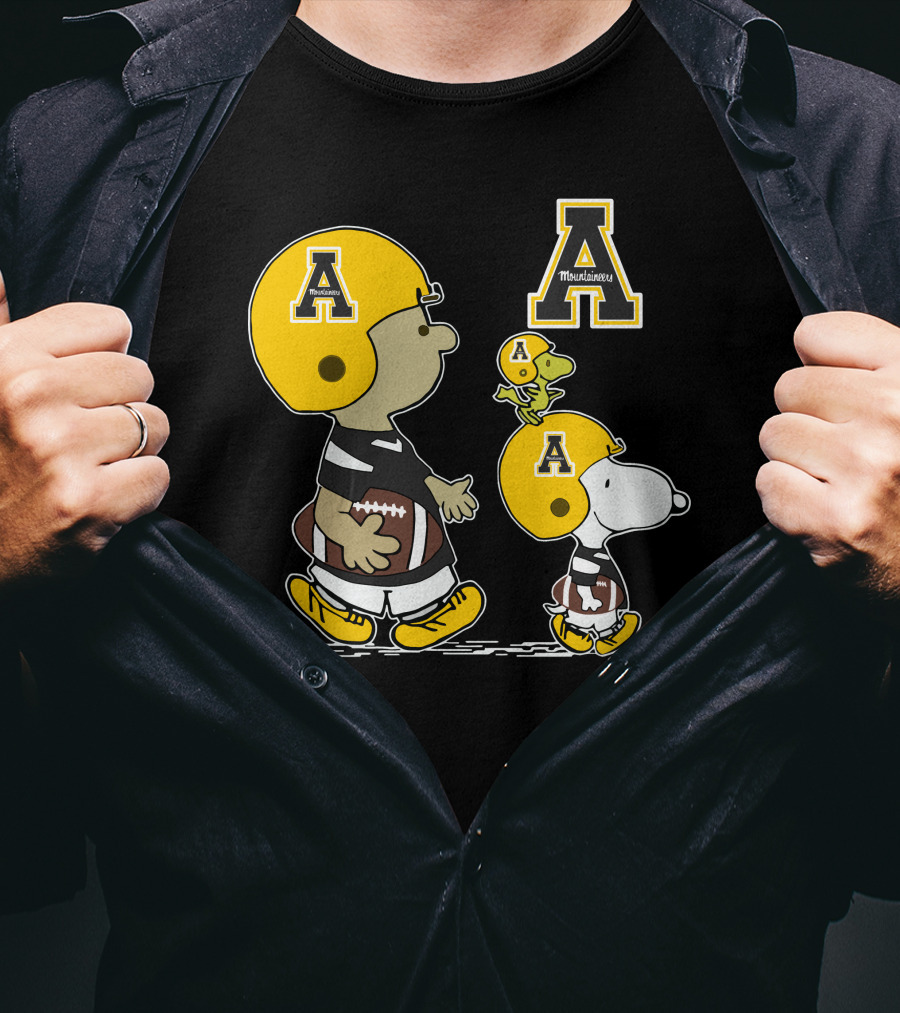 Appalachian State Mountaineers Snoopy And Woodstock Football Helmet T-Shirt