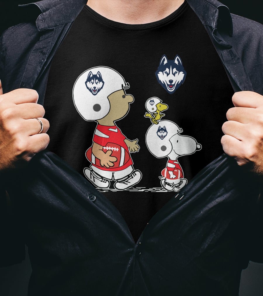 Connecticut Huskies Snoopy Football Team Pals T-Shirt