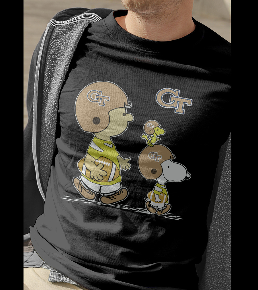 Georgia Tech Yellow Jackets Snoopy And Woodstock Football Duo T-Shirt