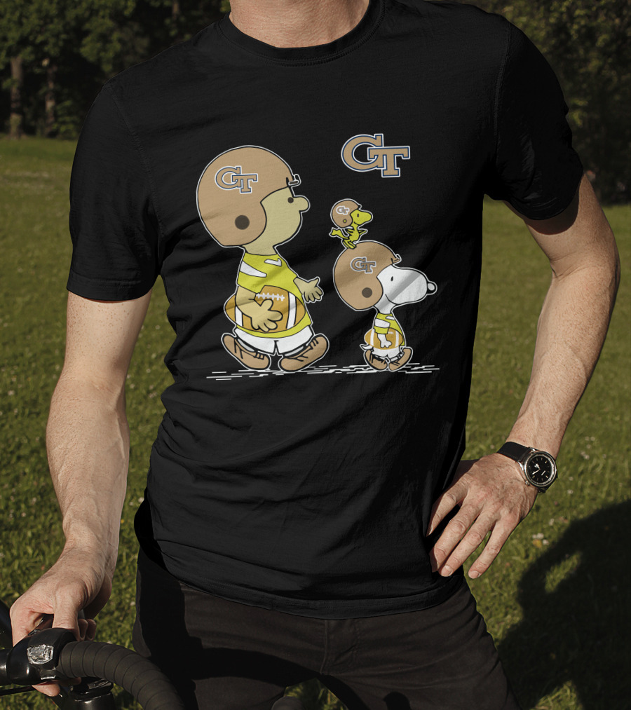 Georgia Tech Yellow Jackets Snoopy And Woodstock Football Duo T-Shirt
