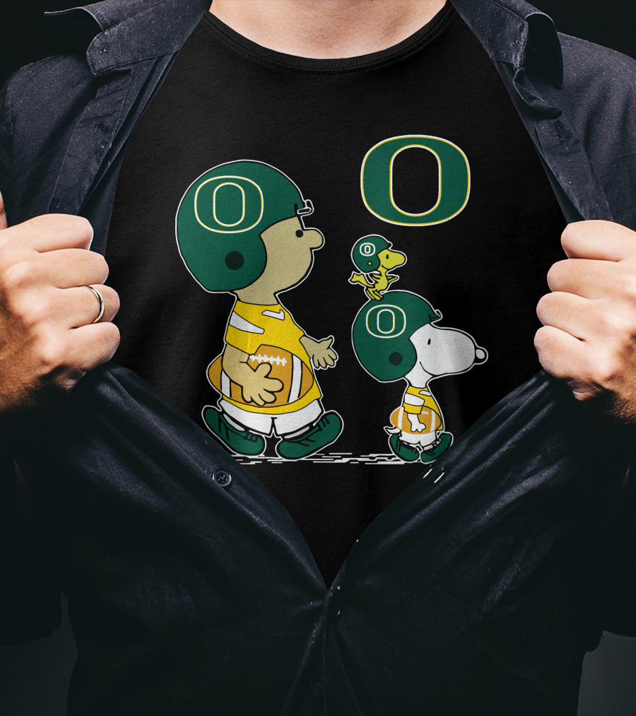 Oregon Ducks Snoopy Woodstock University Football Peanuts Charlie Brown T-Shirt