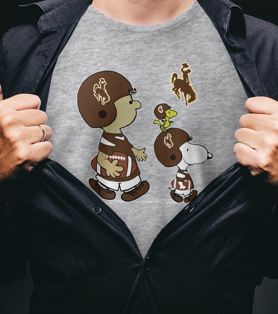 Wyoming Cowboys Peanuts Characters Football T-Shirt
