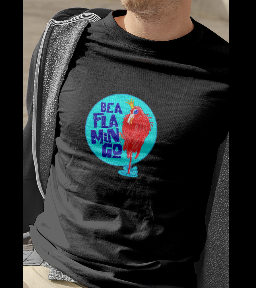 BEA FLA MIN GO Flamingo With Crown In Blue Circle T-Shirt