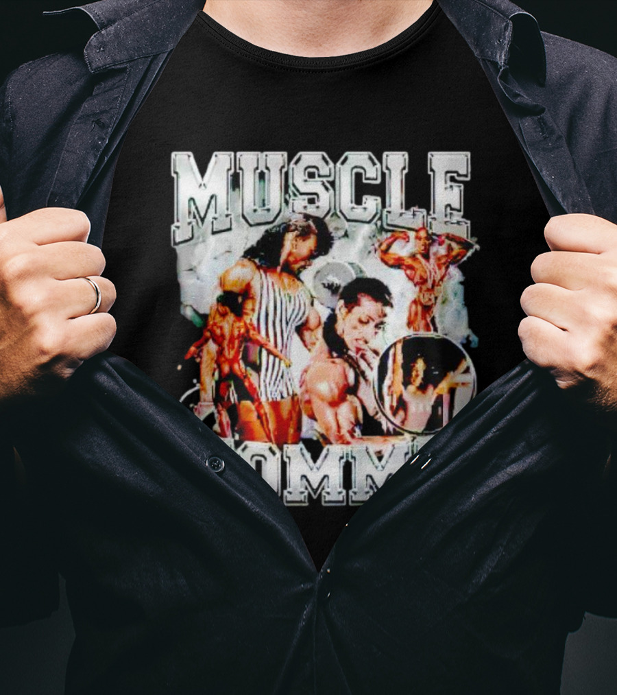 Muscle Mommy Bodybuilding Strong Female Athlete T-Shirt